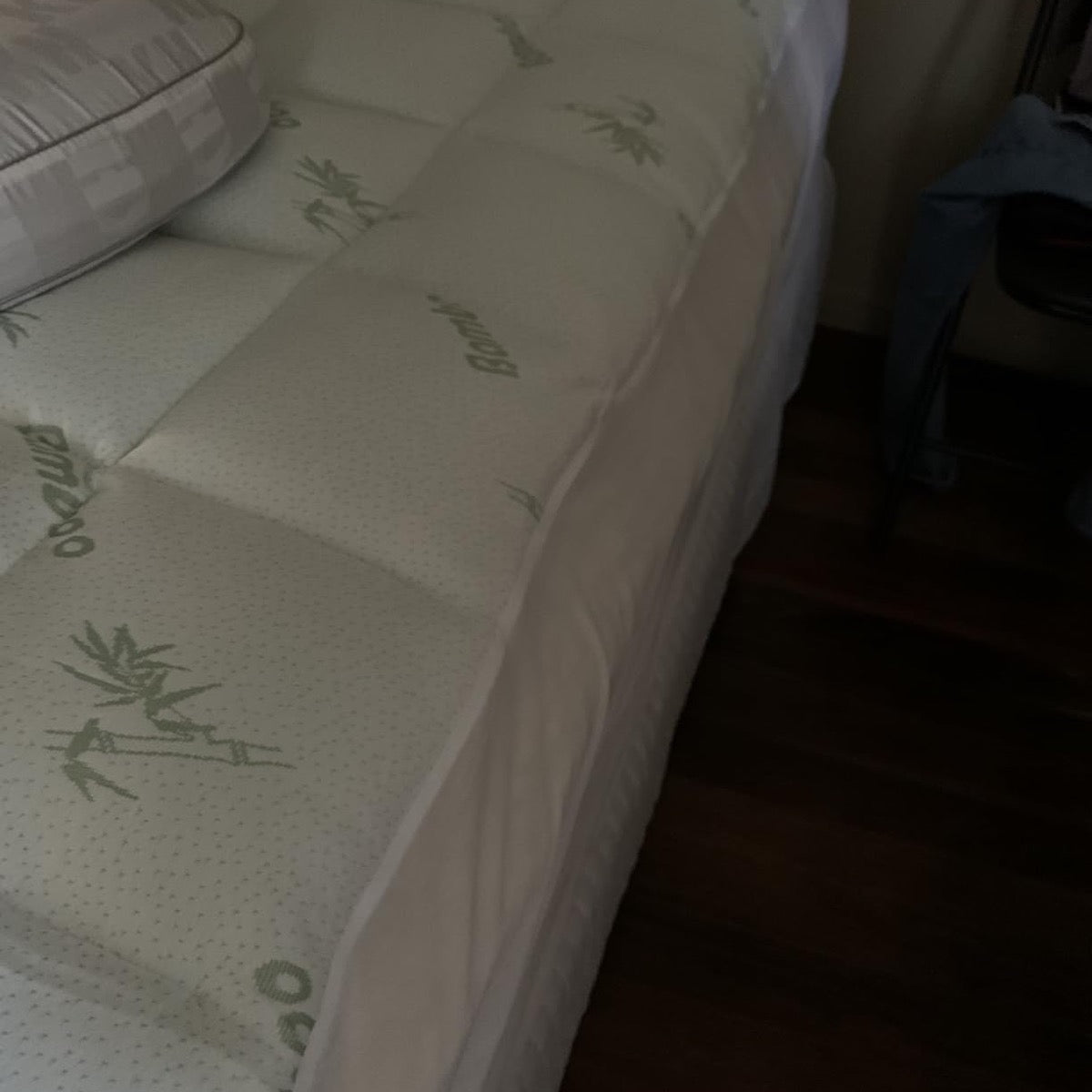 RestHaus 1000GSM Bamboo Mattress Topper review photo 1